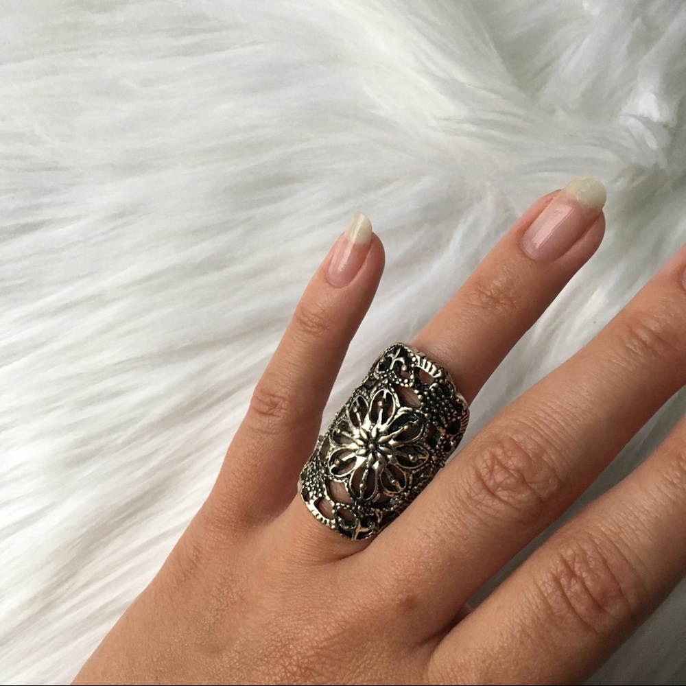 Silver Flower Ring